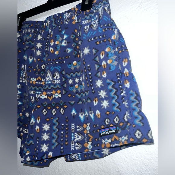 Women’s Patagonia Shorts Size M - Picture 2 of 4
